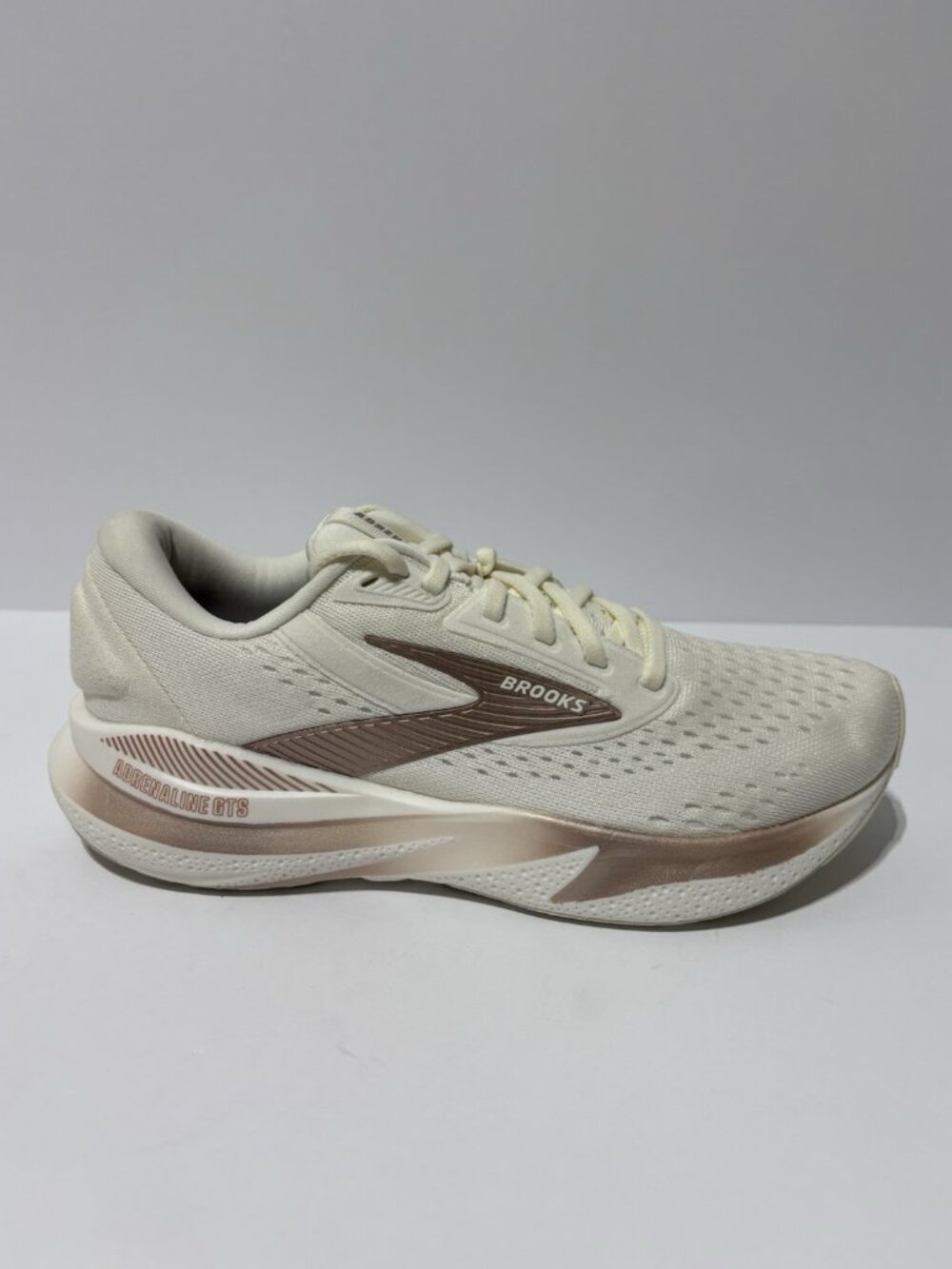 Brooks Women’s Adrenaline GTS 24, Coconut/Rose Running Shoes, Size 8 M